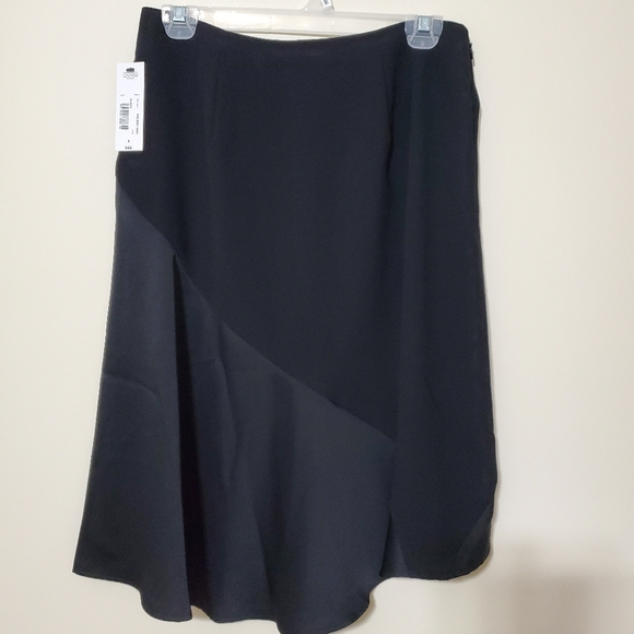 Black Worthington Skirt - Picture 2 of 3